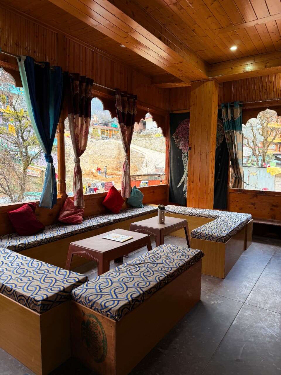 Lounge area