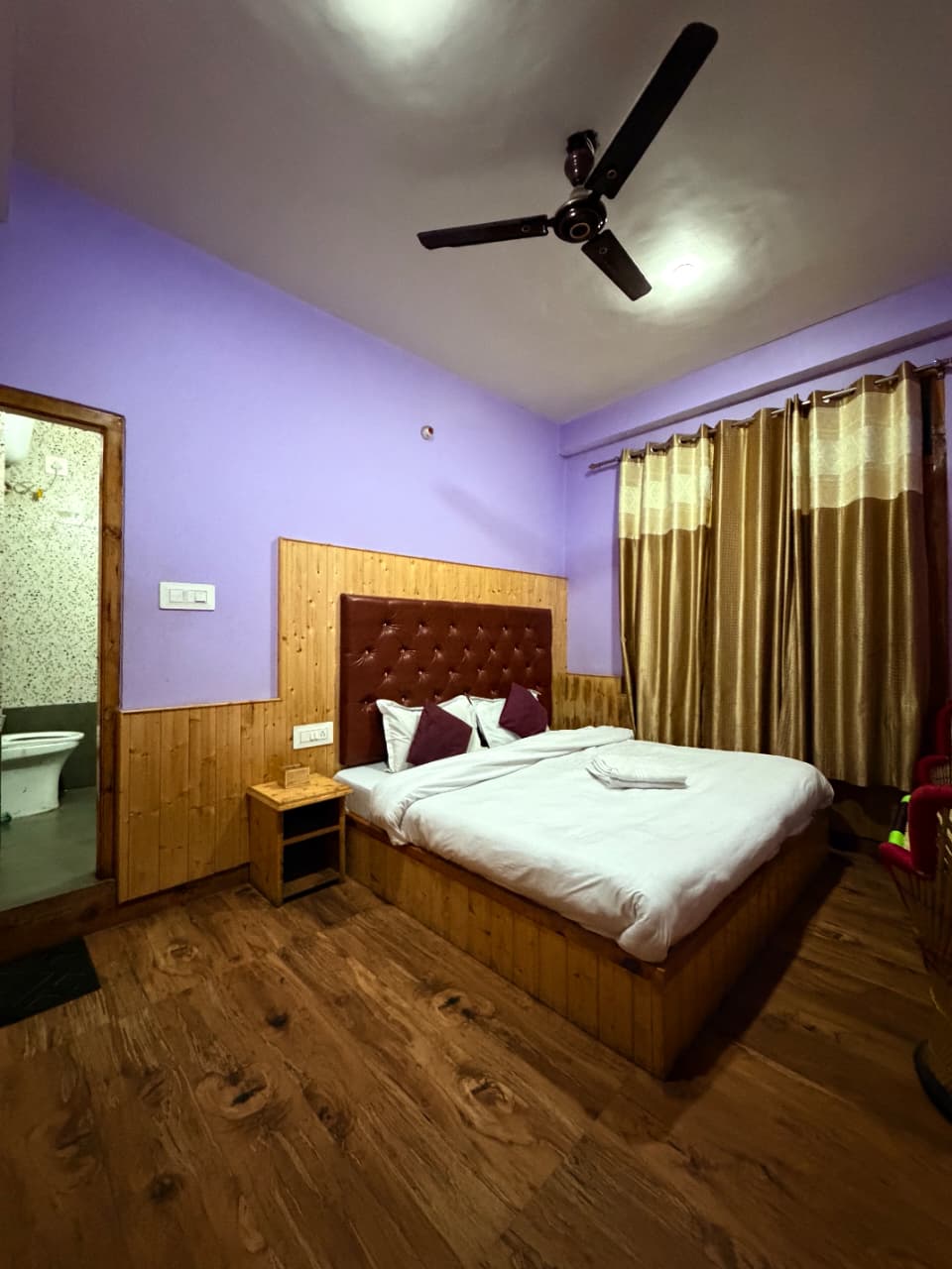 Deluxe Room - Image 1