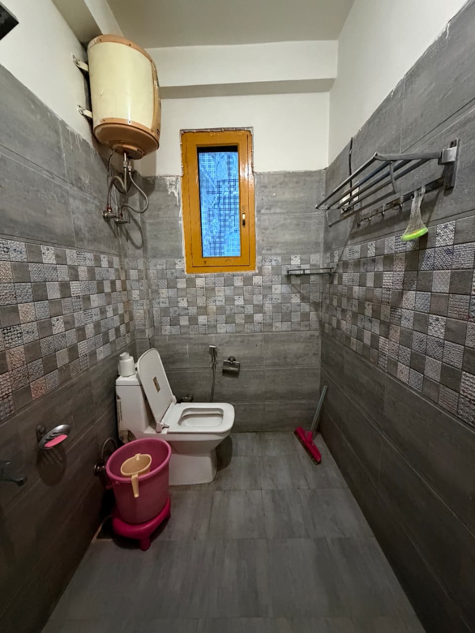 Deluxe Room - Image 9